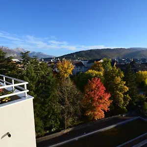 Le Panoramic***** : Luxury T3 + Garage + Parking Appartement Annecy